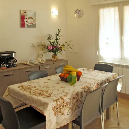 Ferienwohnung 300s *
